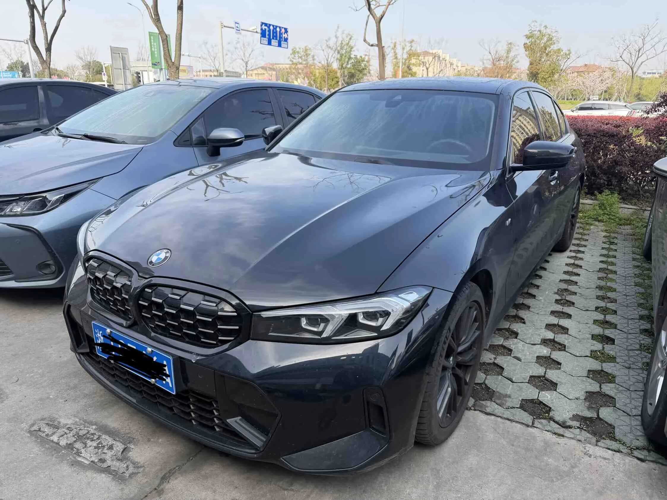 BMW 3系 2024款 325Li M运动曜夜套装