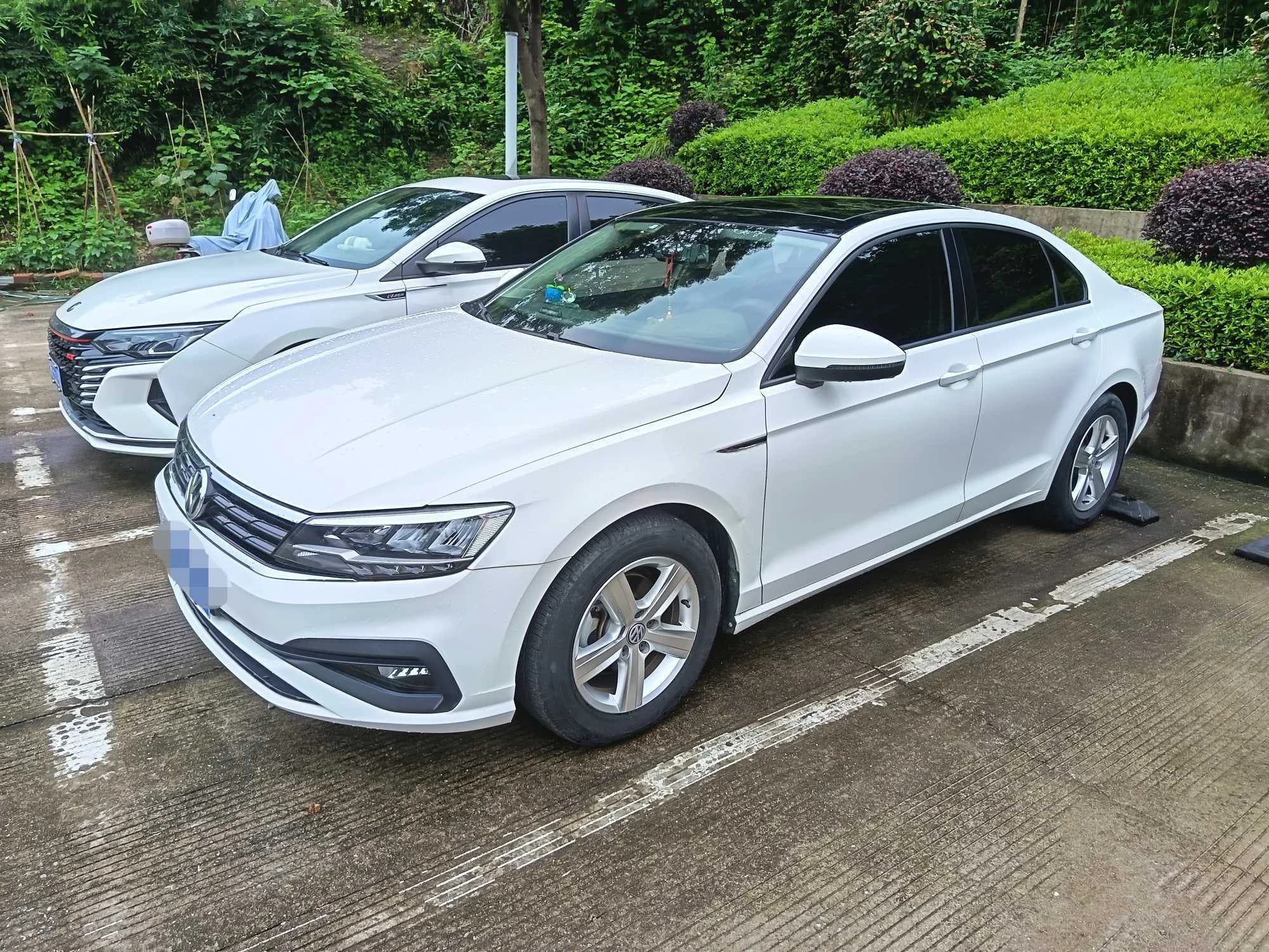Volkswagen Lamando 2021 230TSI DSGFashion