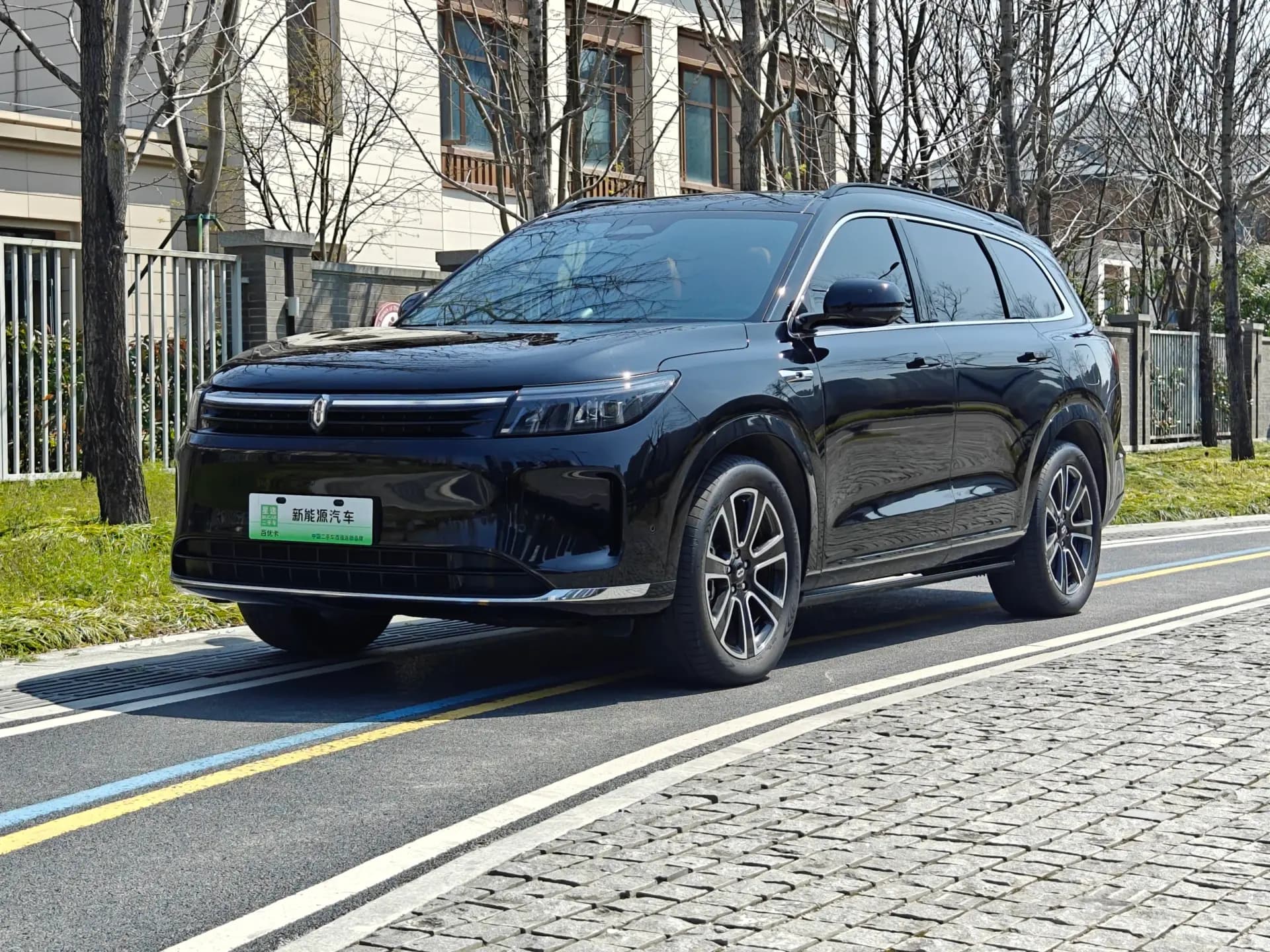 AITO AITO M7 2024 M7 1.5T Smart RWDProEd 6-seat