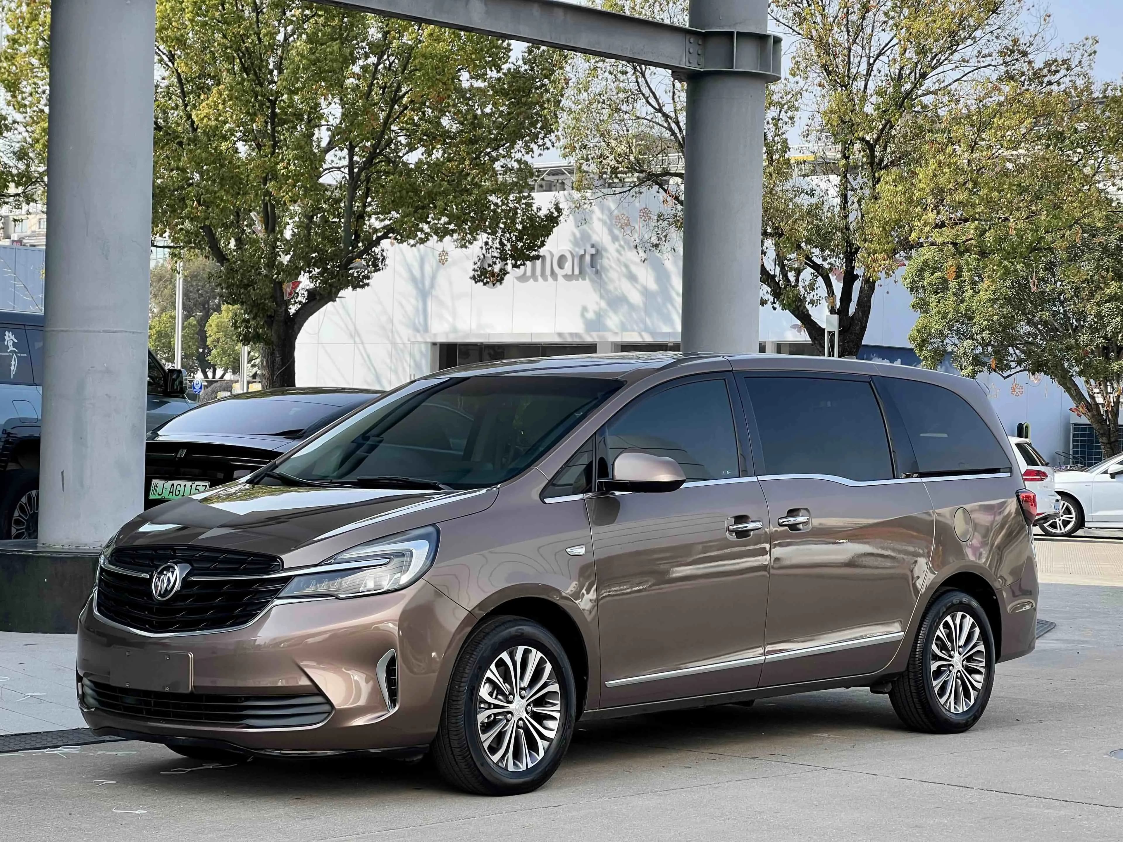 Buick GL8 2020 Business Class 652T Luxury