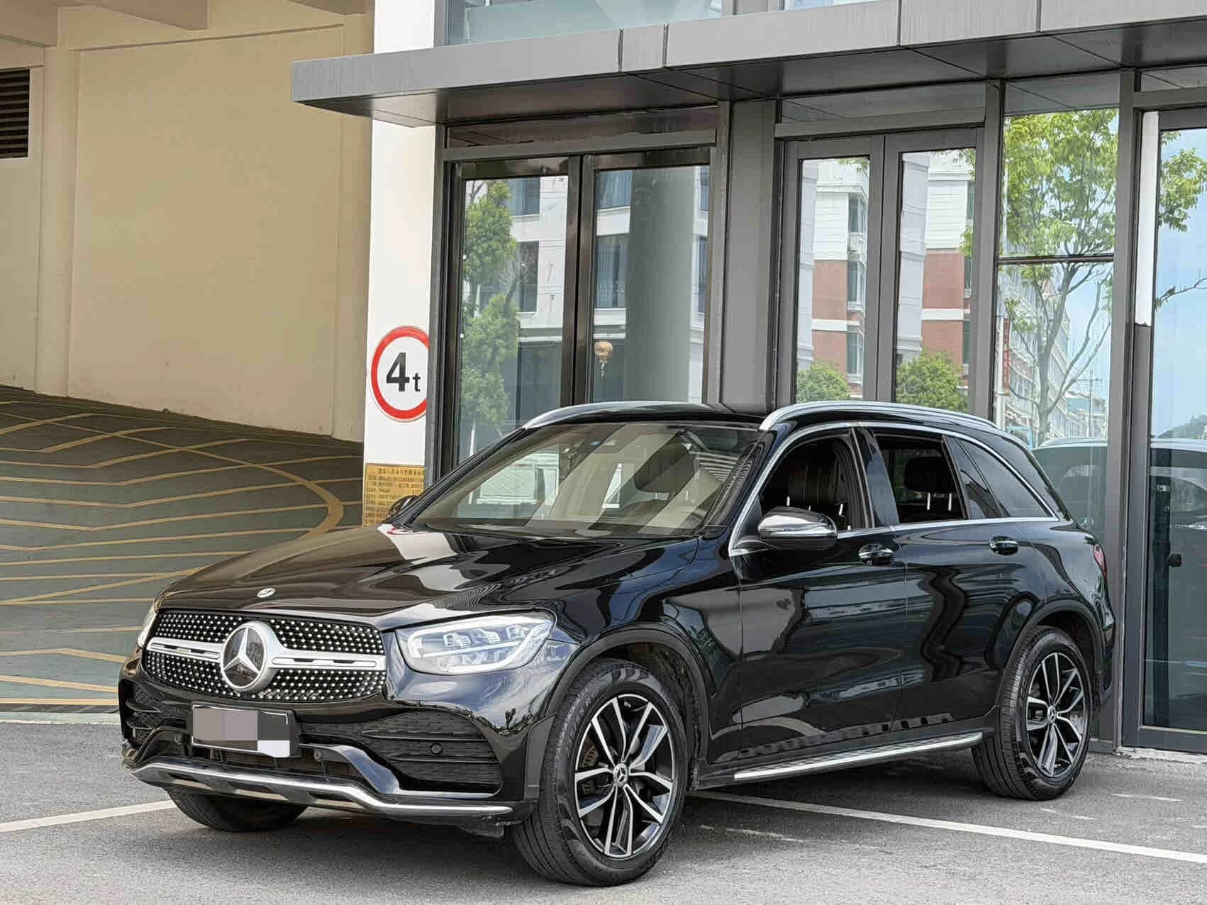 Mercedes-Benz GLC 2021 -Class GLC 300 L 4MATIC Sport