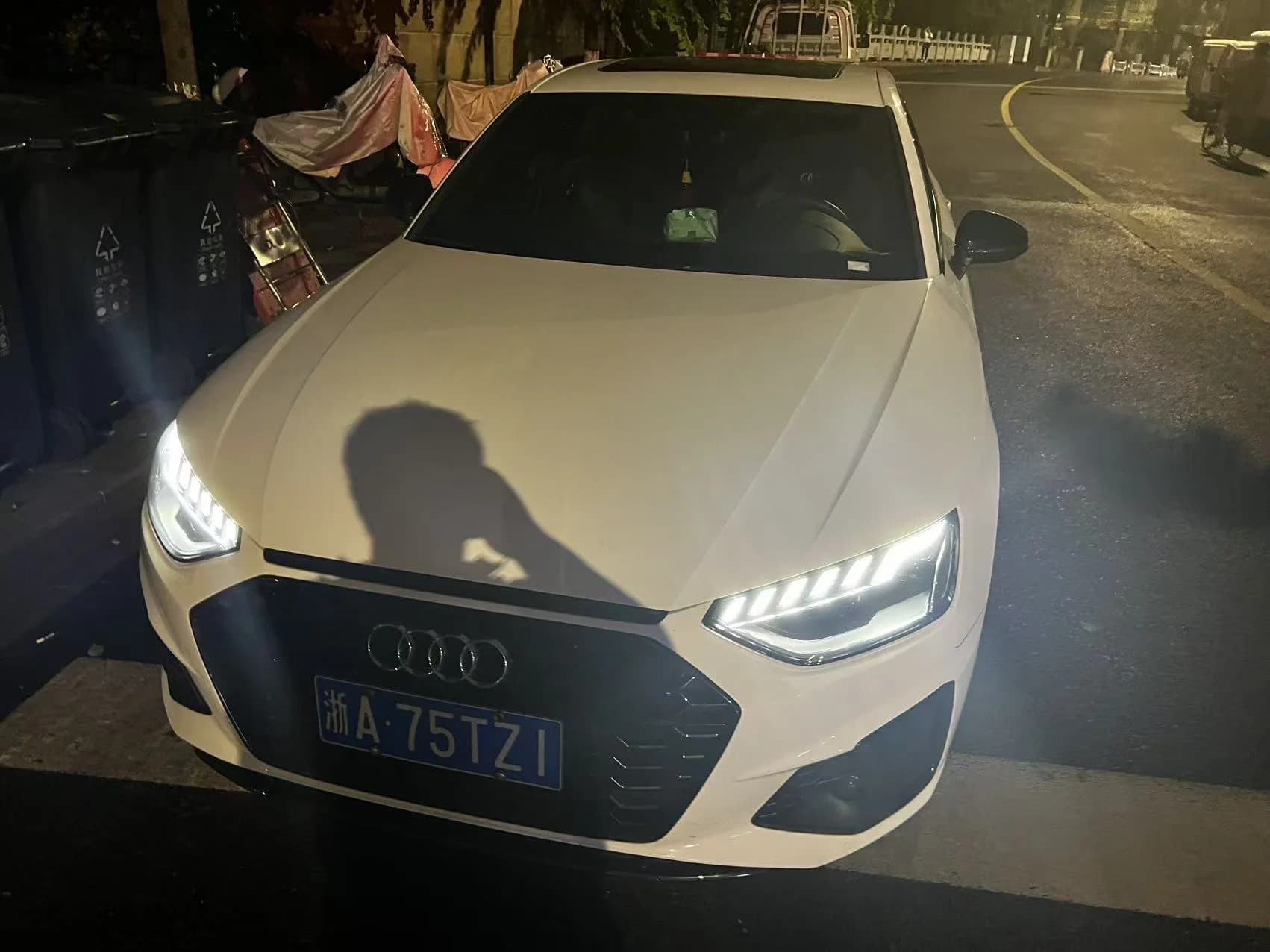 Audi A4L 2023 40 TFSI Luxury Sport