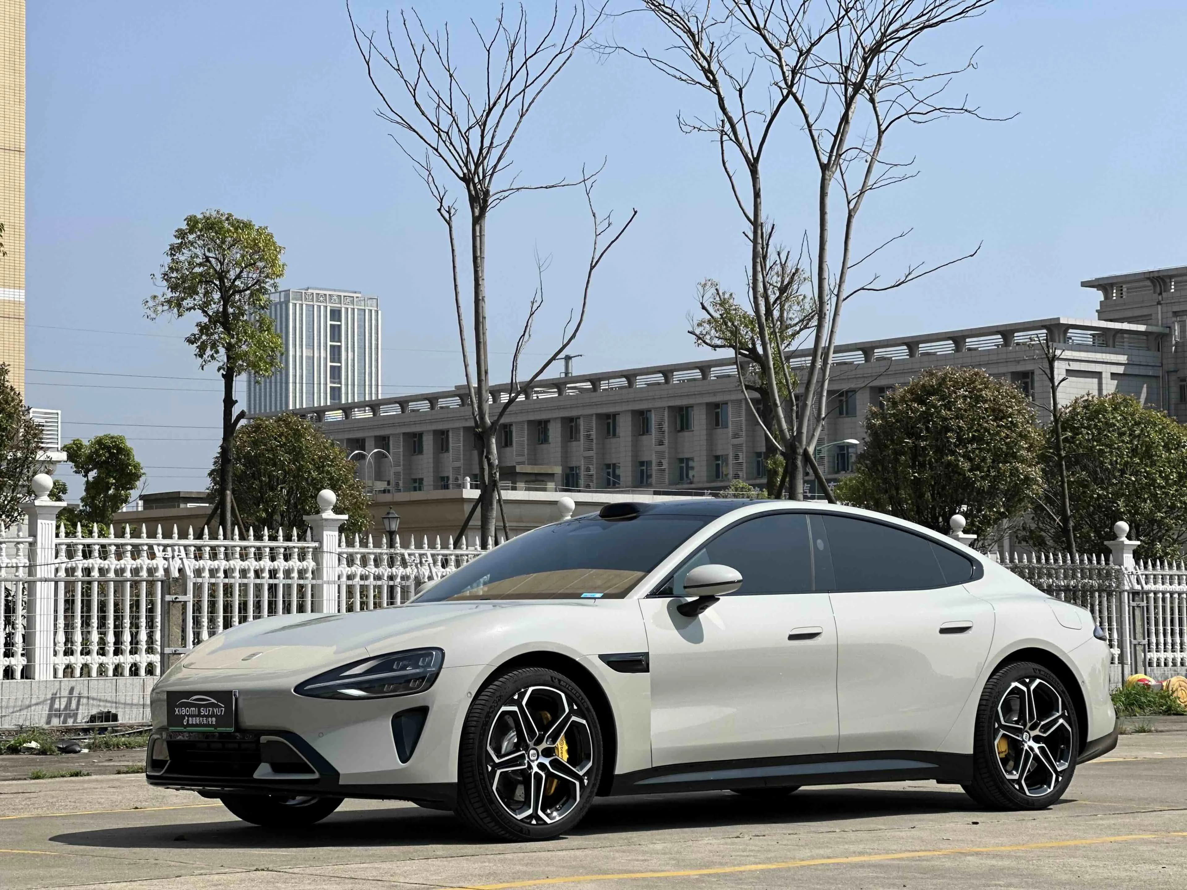 Xiaomi 小米SU7 2024款 四驱Max创始版