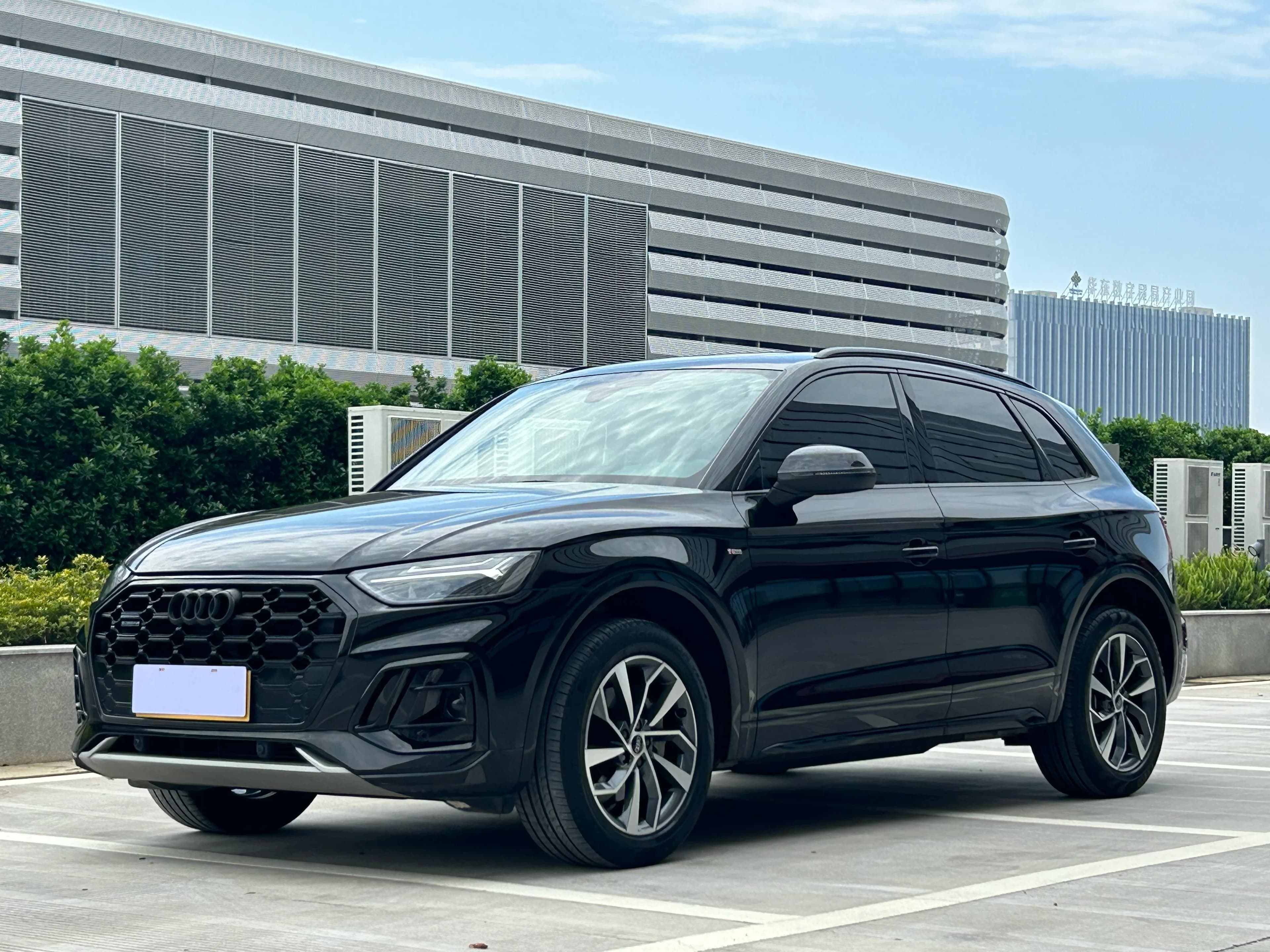 Audi Q5L 2024款 40 TFSI 豪华动感型