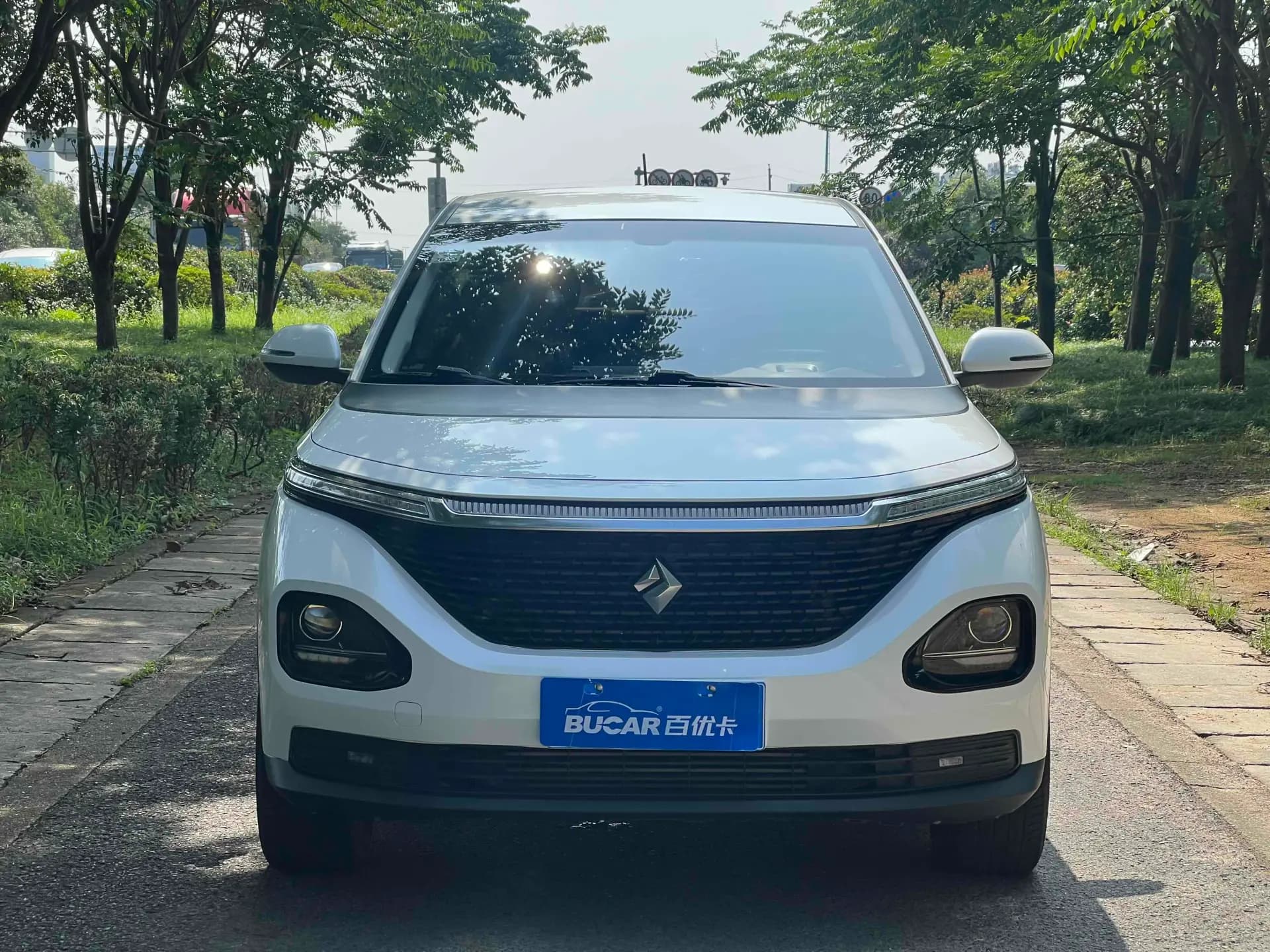 宝骏 宝骏RM-5 2019款 1.5L 手动24小时在线精英型 6座