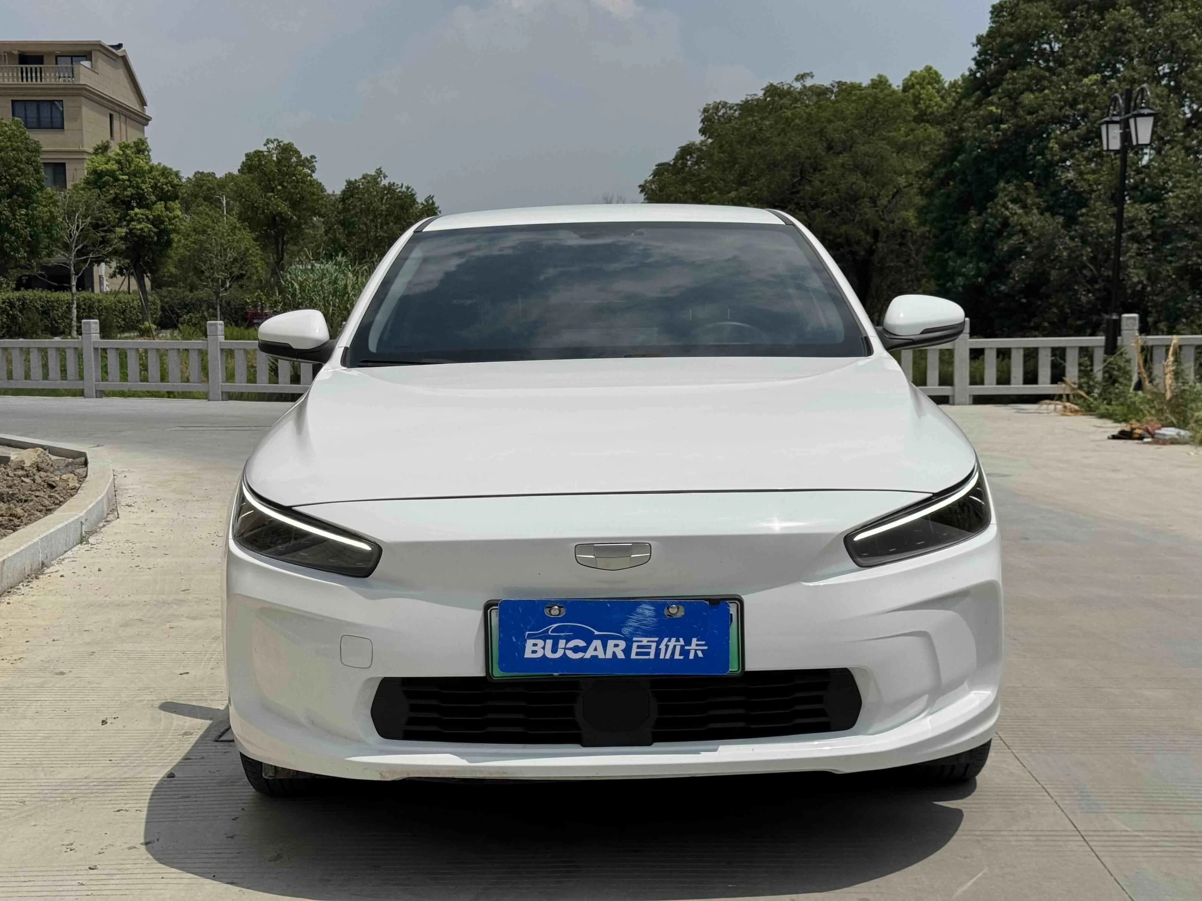吉利几何 A 2024款 410KM 出行版