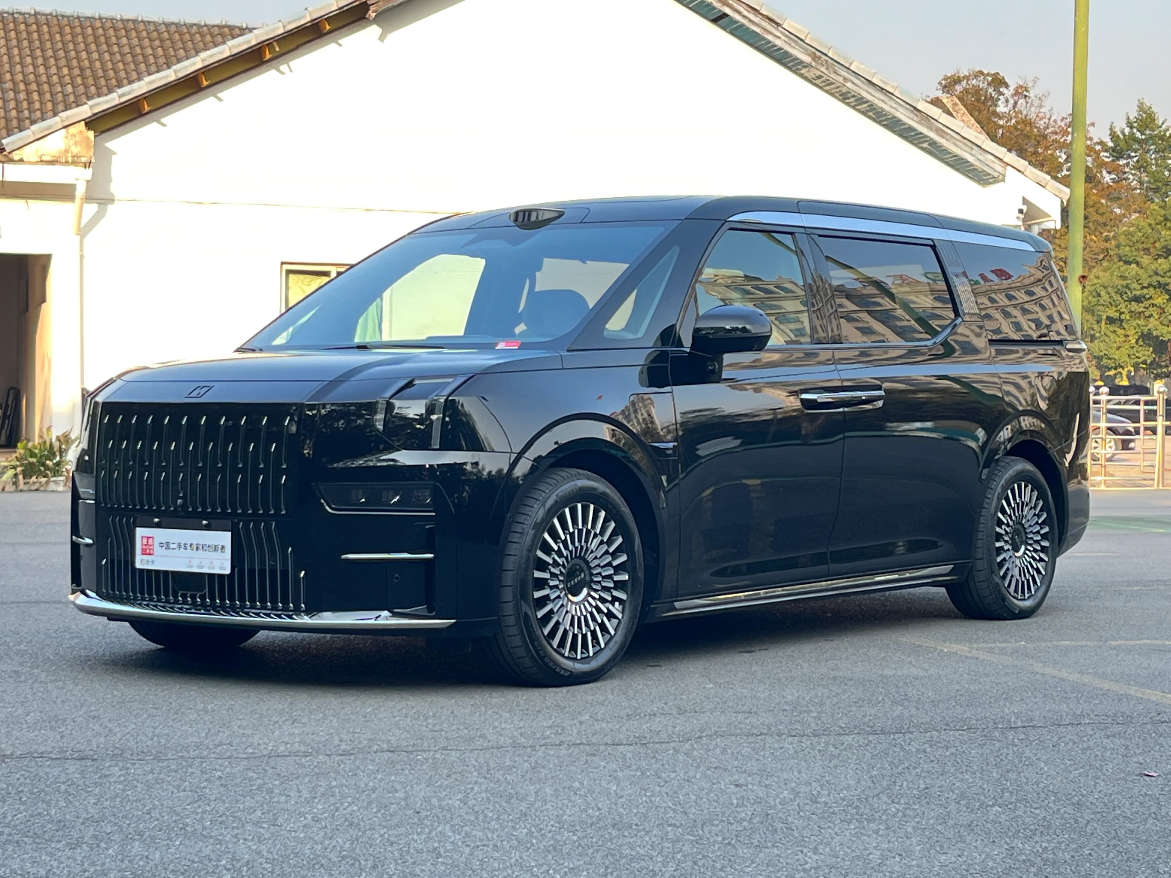 Zeekr 009 2024 009 -seatEdAWD 108kWh