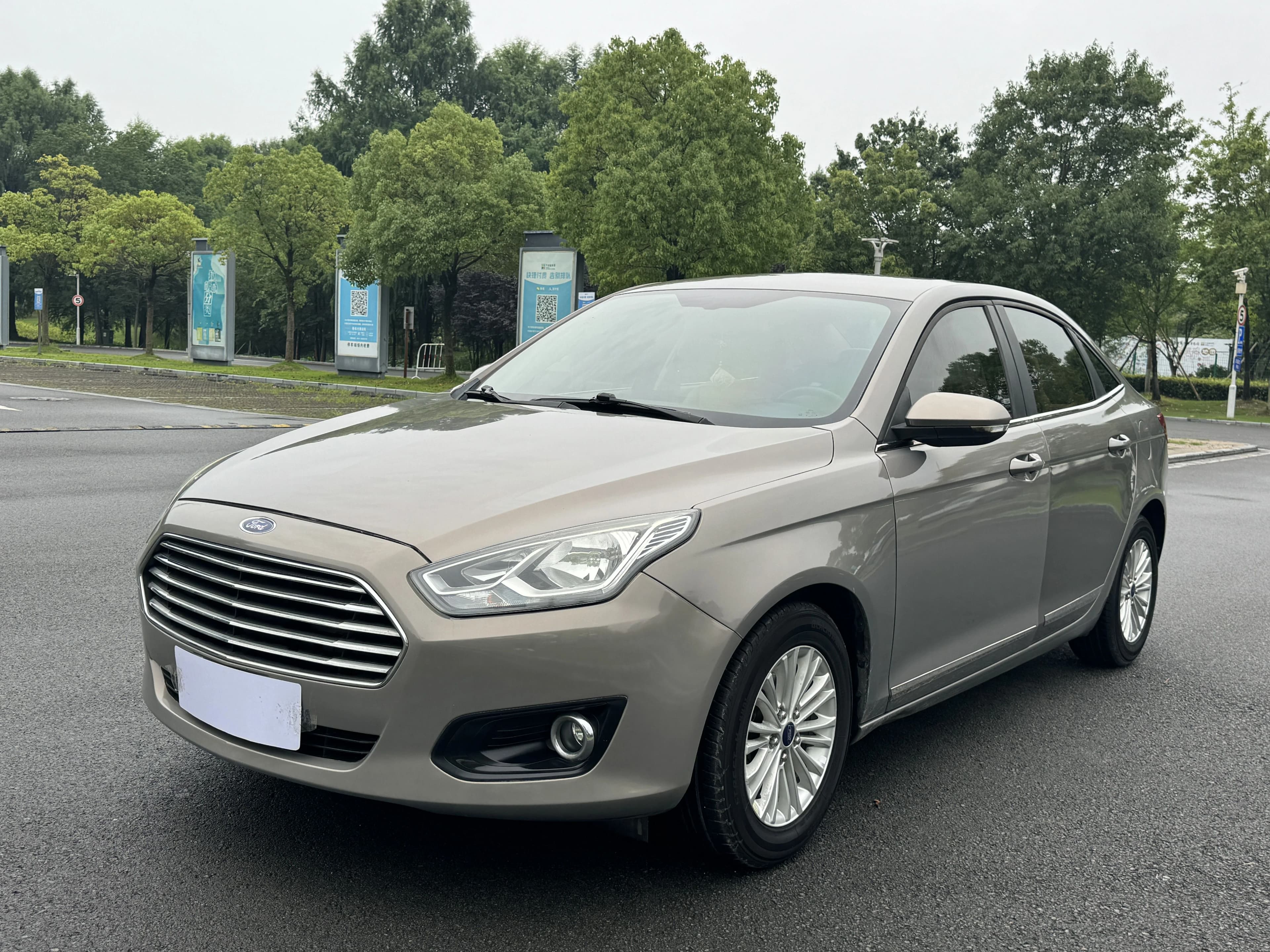 Ford 福睿斯 2015 1.5L Auto Comfort