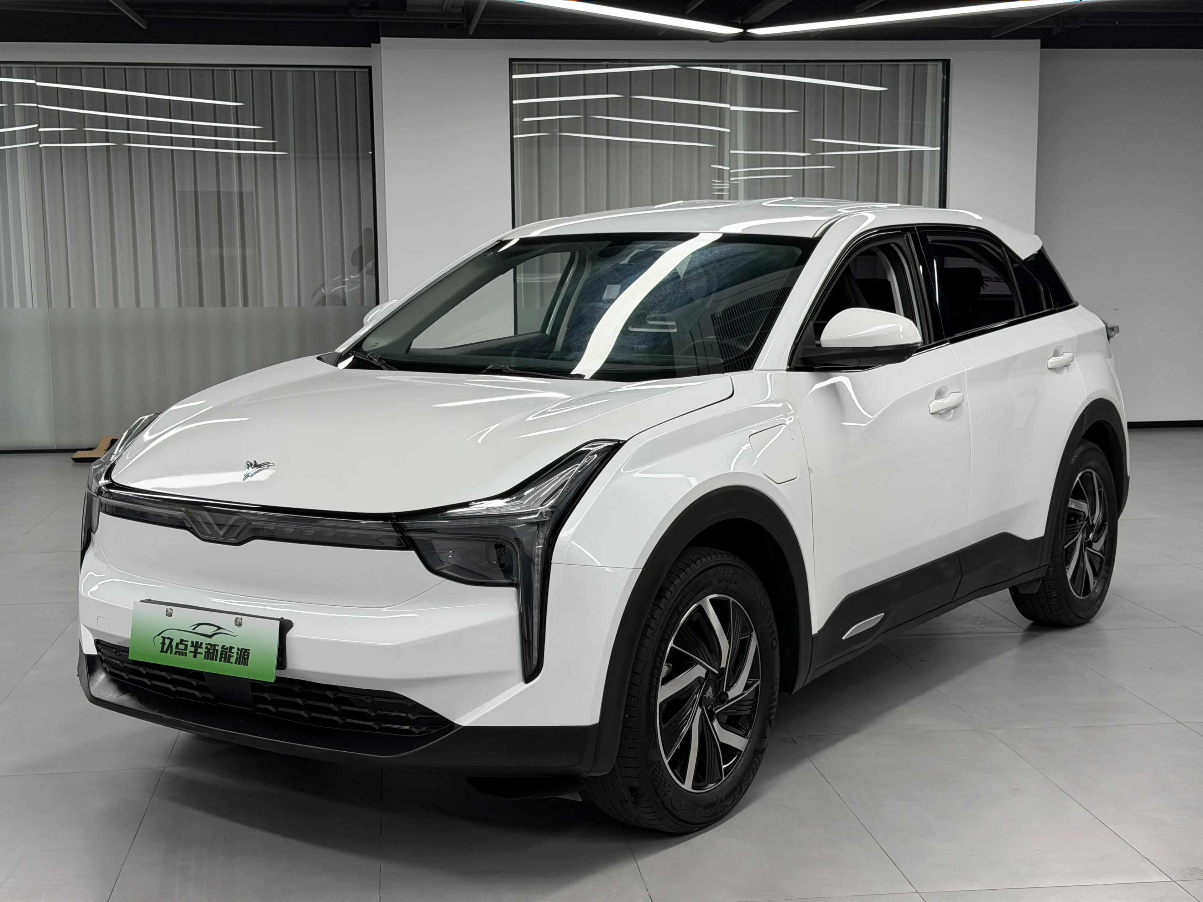 Nezha Neta U 2022 U 400 LFP