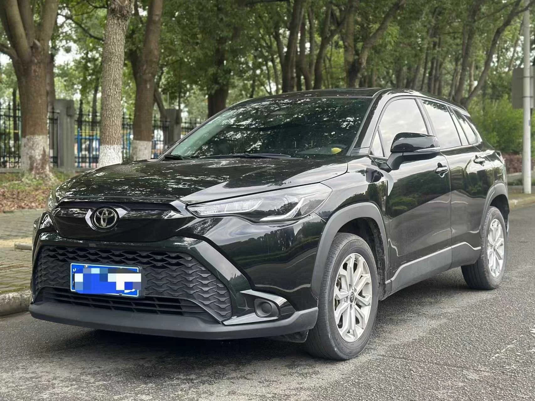Toyota Frontlander 2023 2.0L CVTLeading