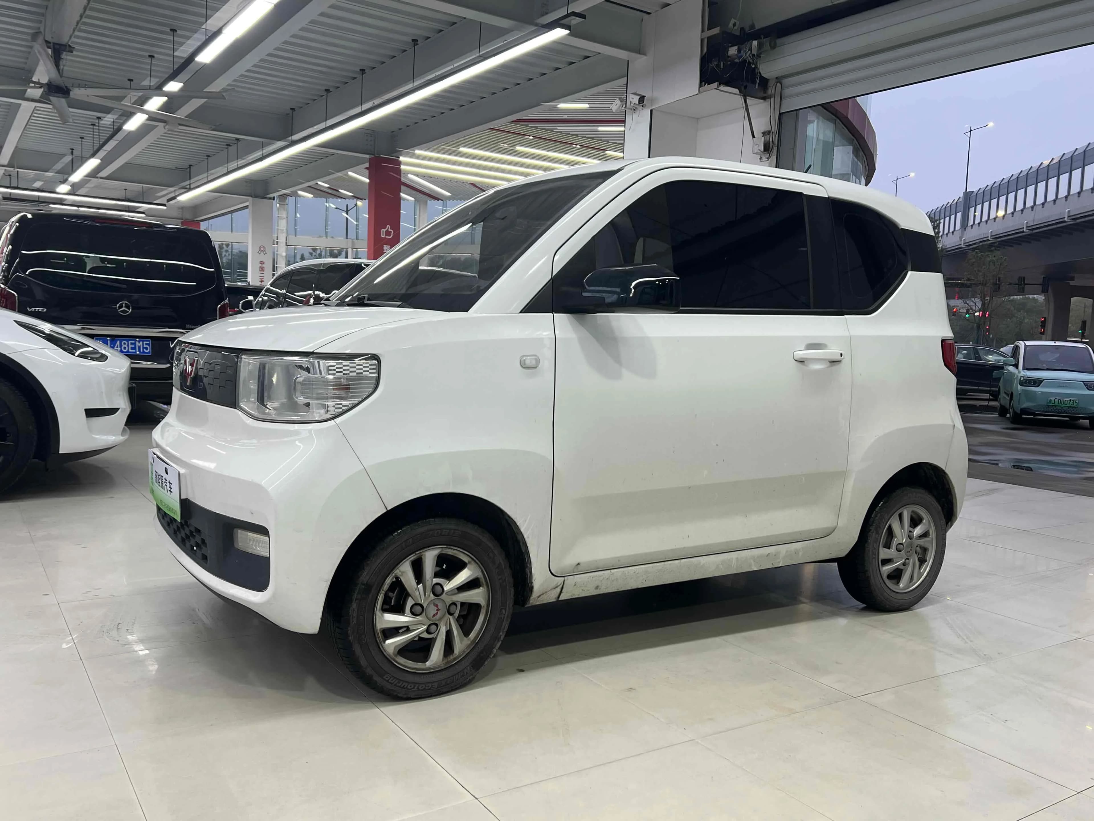 五菱汽车 宏光MINIEV 2020款 宏光MINI EV 悦享款 磷酸铁锂