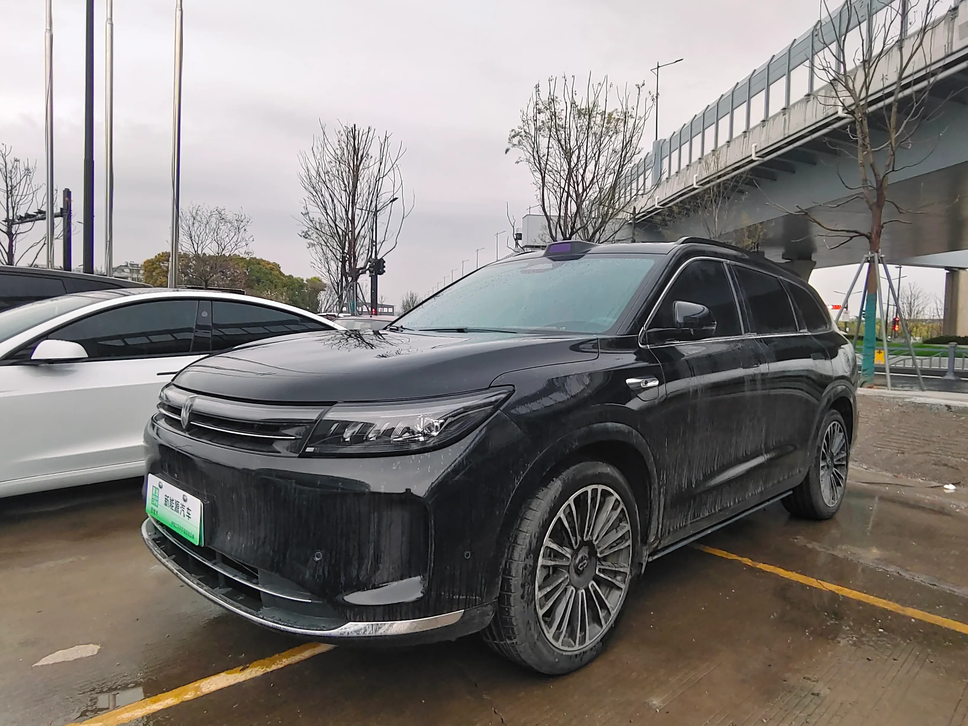 AITO AITO M7 2024 M7 1.5T Smart RWDUltraEd 6-seat