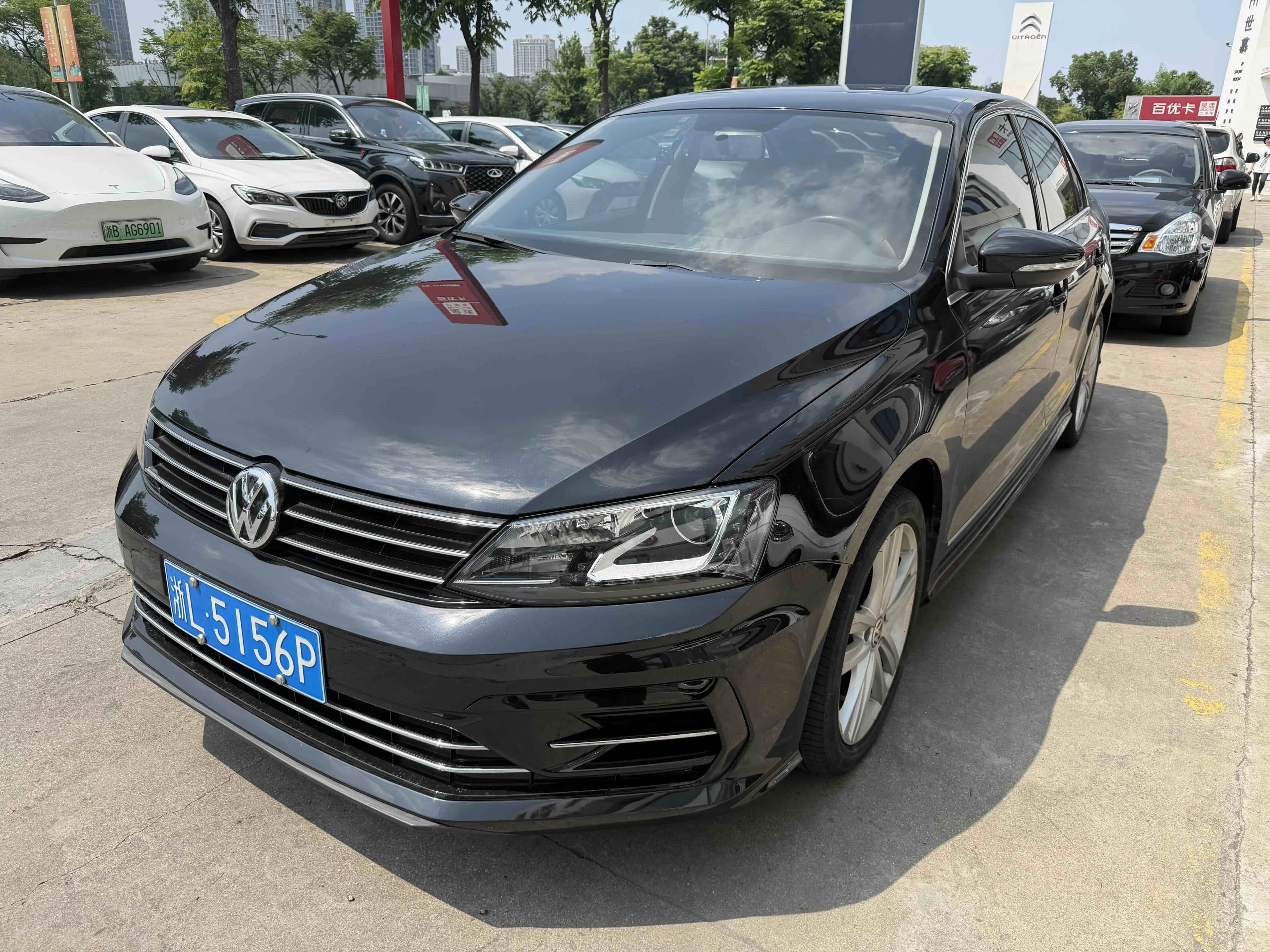 Volkswagen Sagitar 2018 280TSI DSGYi Dong