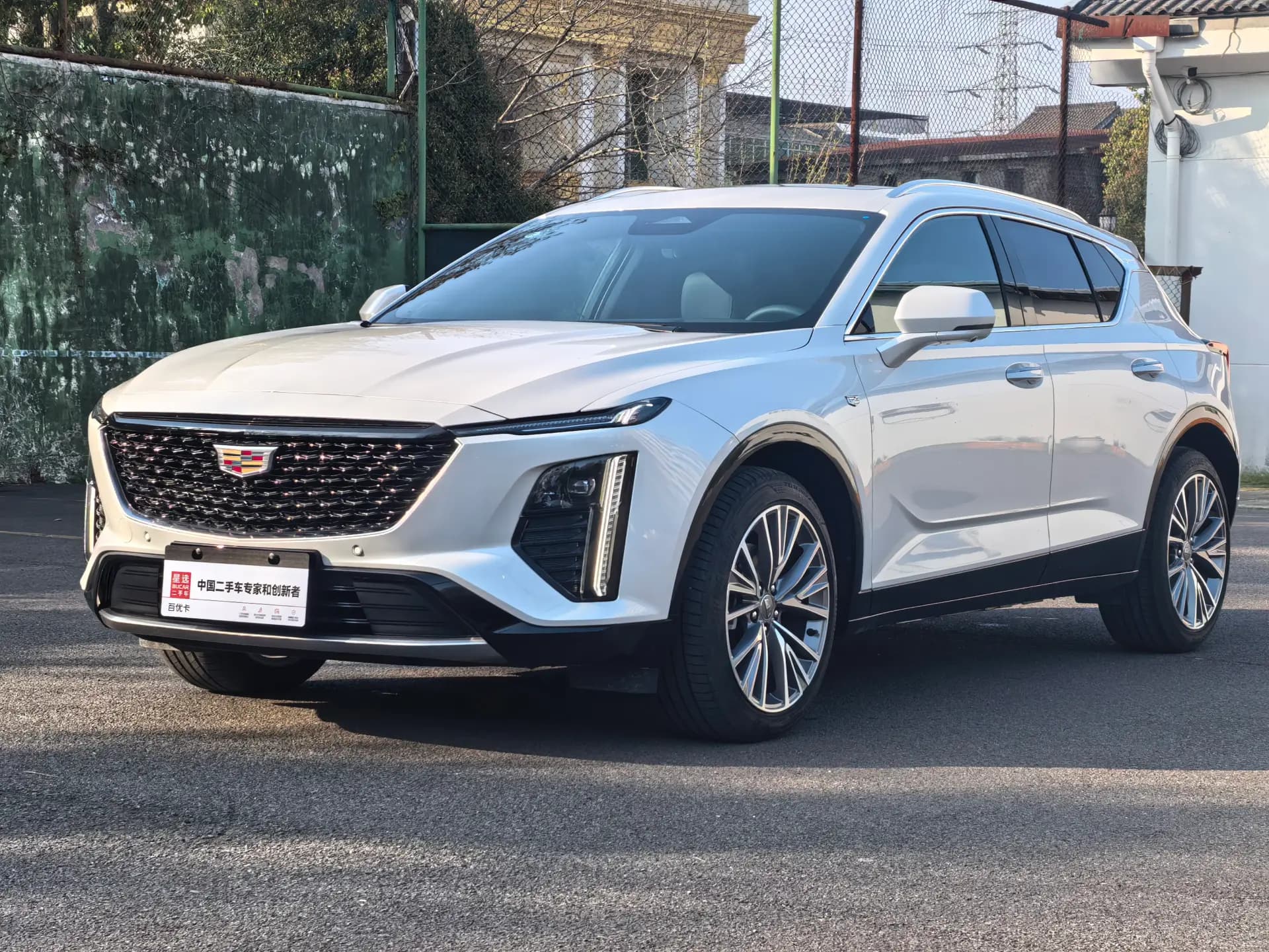 Cadillac GT4 2023 GT4 25T Premium