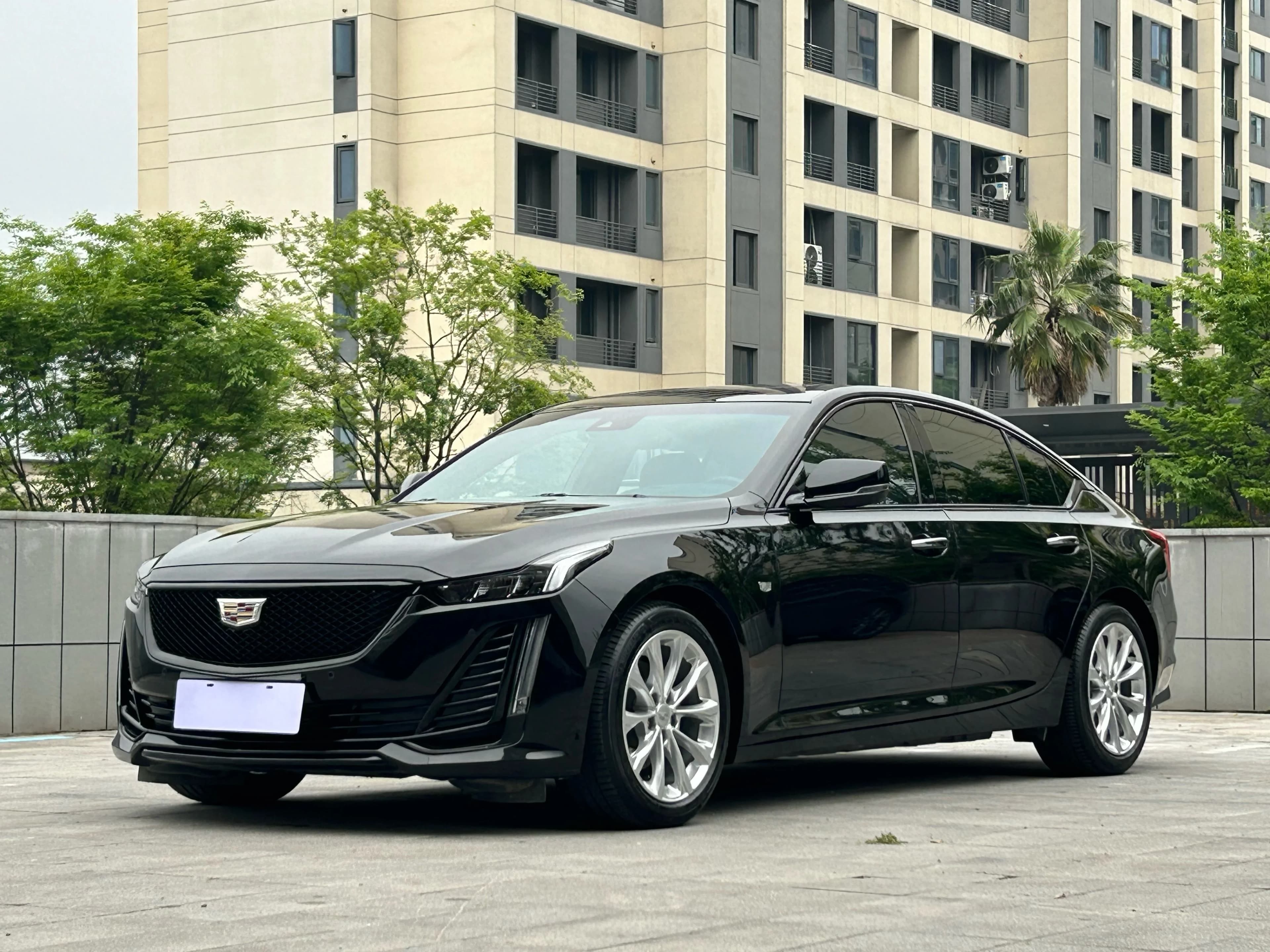 Cadillac CT5 2023 28T Luxury(Standard)