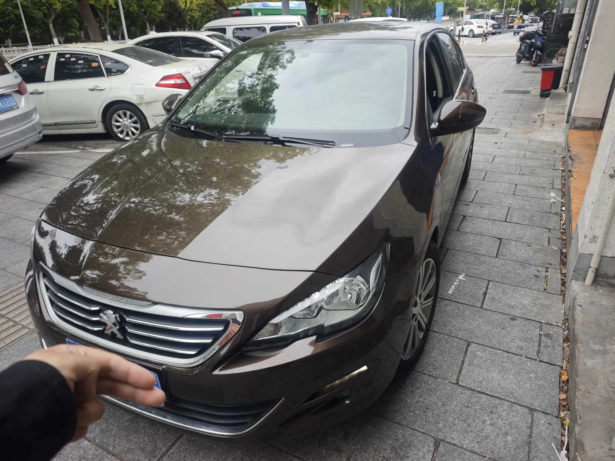 Peugeot 408 2016 1.6T Auto Luxury