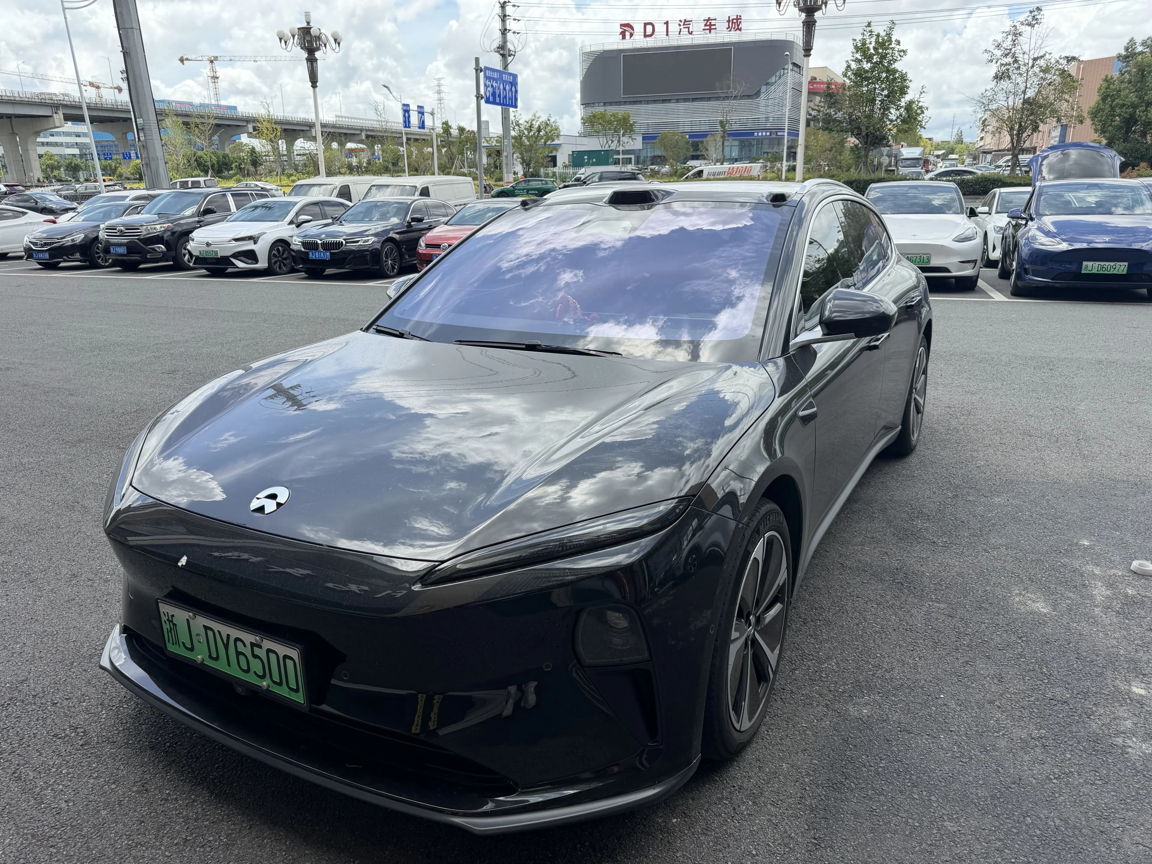 NIO ET5T 2024 75 kWh Touring