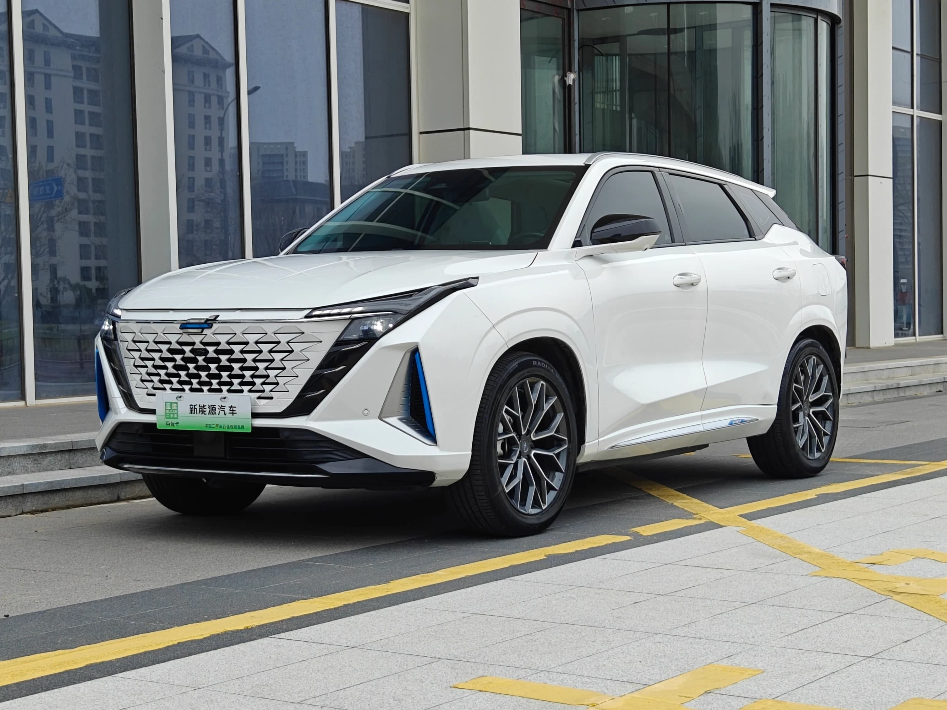 Oshan Z6 2023 Z6NEV iDD 150KMFlagshipPLUS