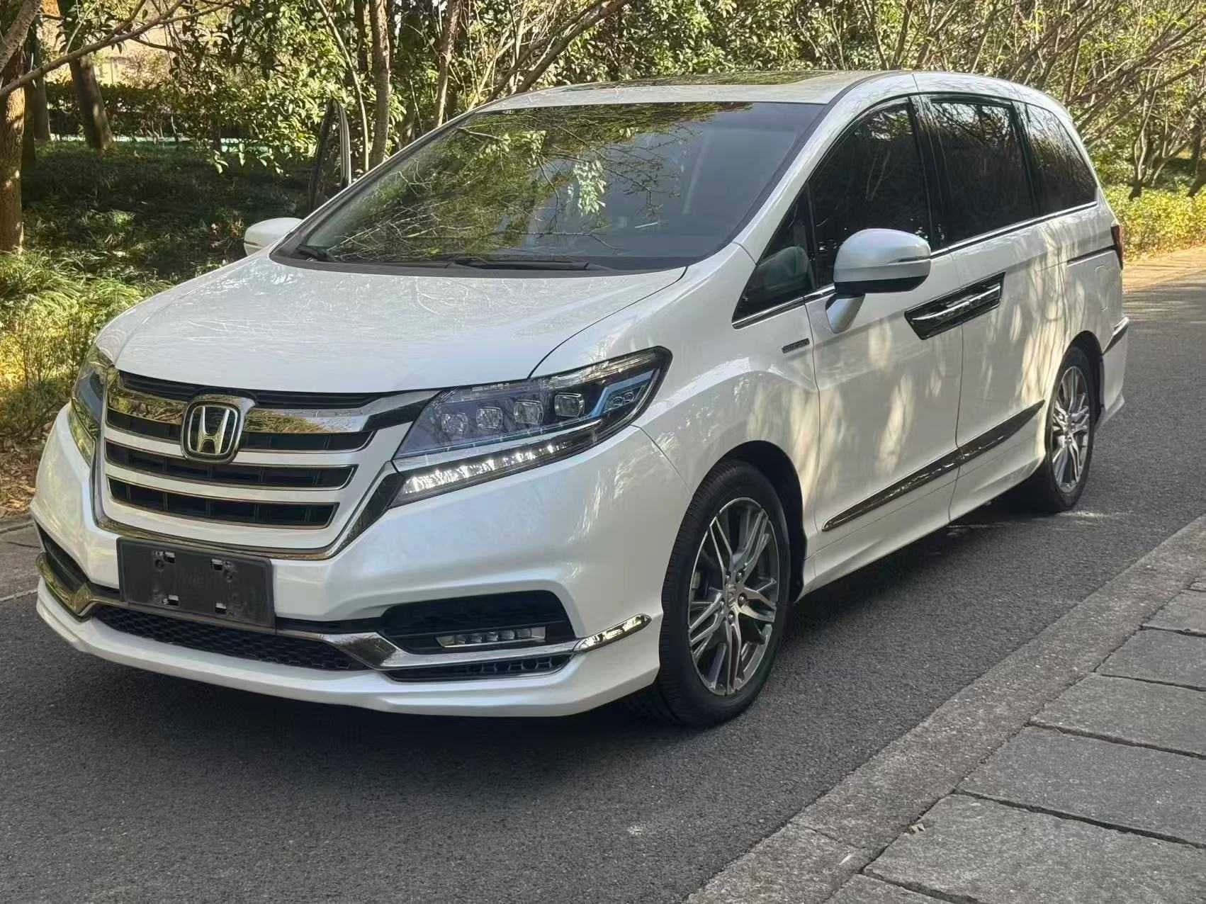 Honda Elysion 2019 2.0L HybridLuxury Ed