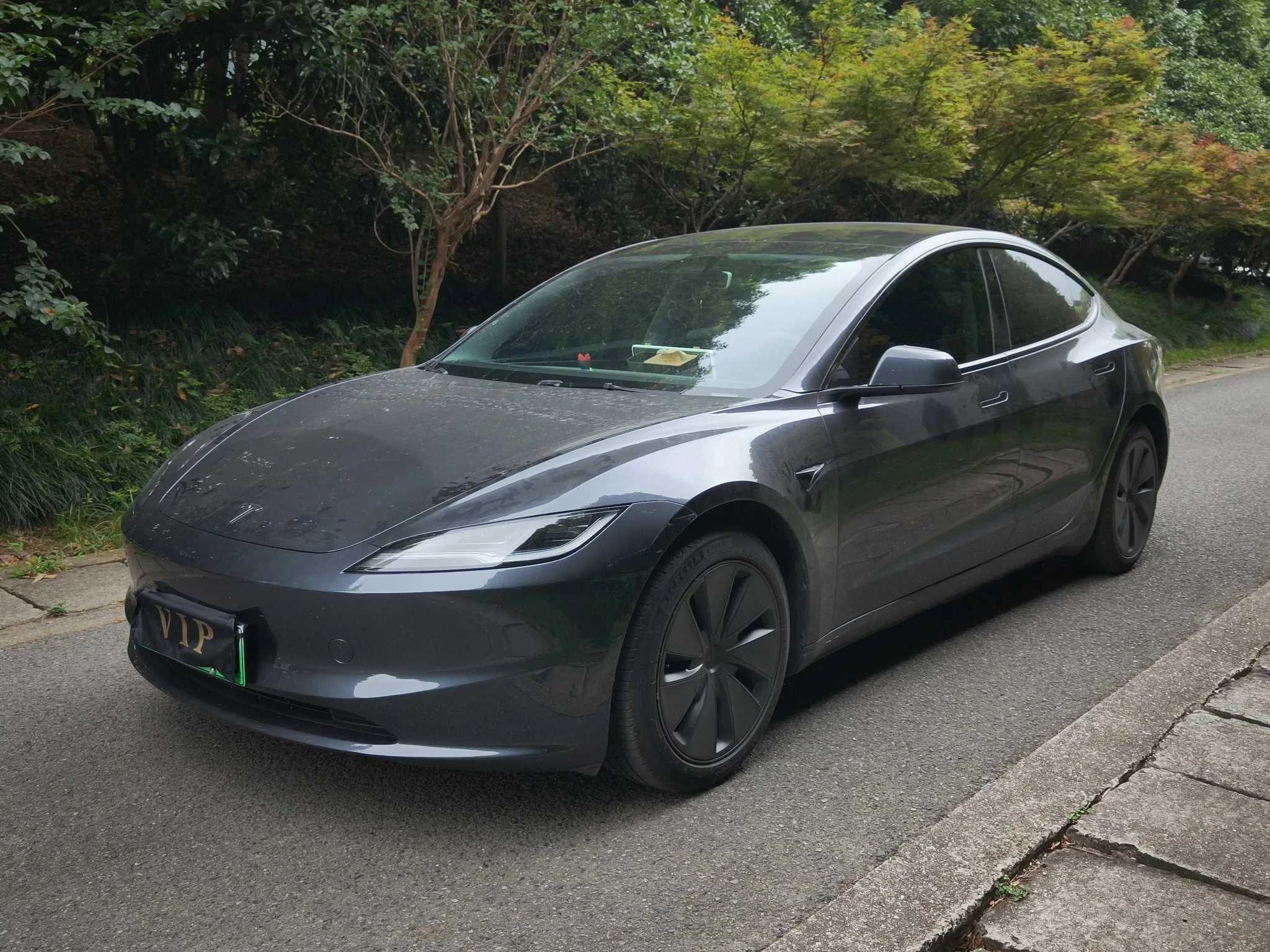 Tesla Model 3 2023 RWD