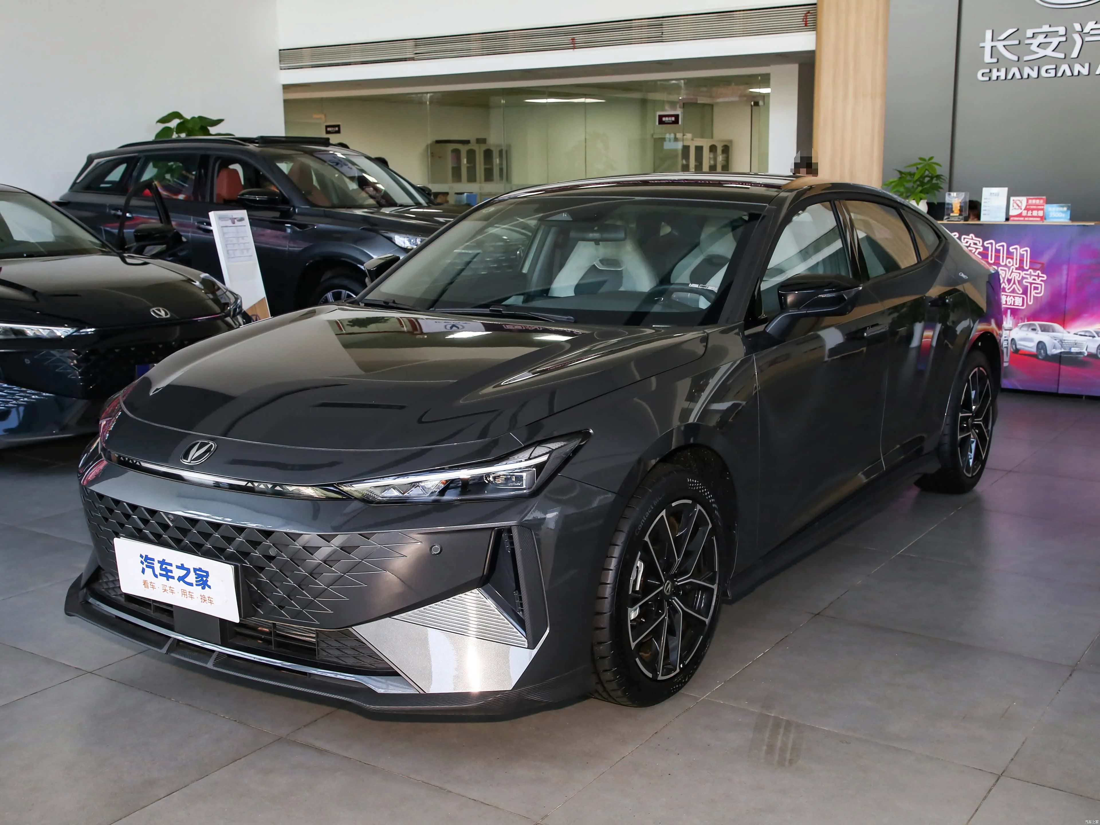 Changan UNI-V iDD 2024 UNI-V iDD iDD 136km