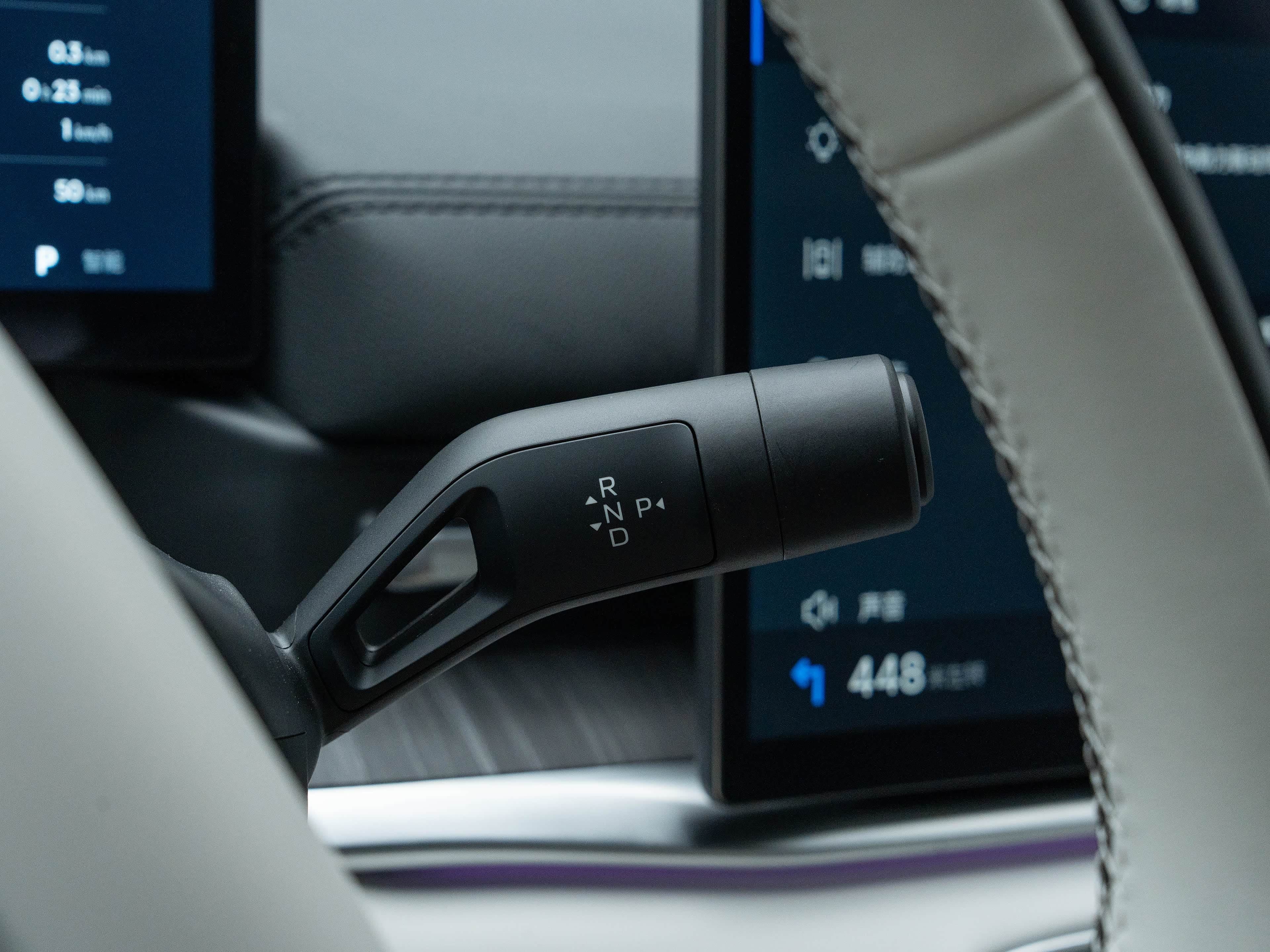 Geely Galaxy A7 2025 EM-i 70km Explorer Edition 19