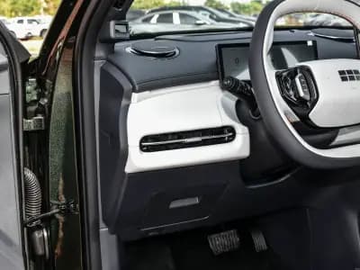 Geely Galaxy Starship 7 2026 130km Launch Edition + Tech Package 16