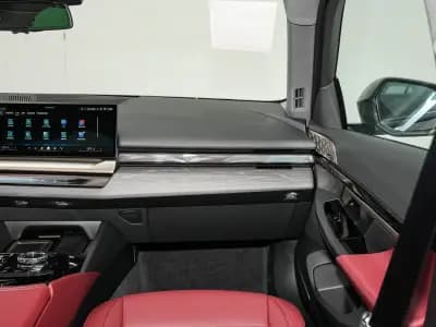 بي إم دبليو 5 Series 2021 10