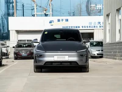 特斯拉 Model Y 2021款 Model Y 标准续航后驱版