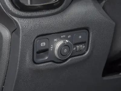 Мерседес-Бенц Vito 2023 8