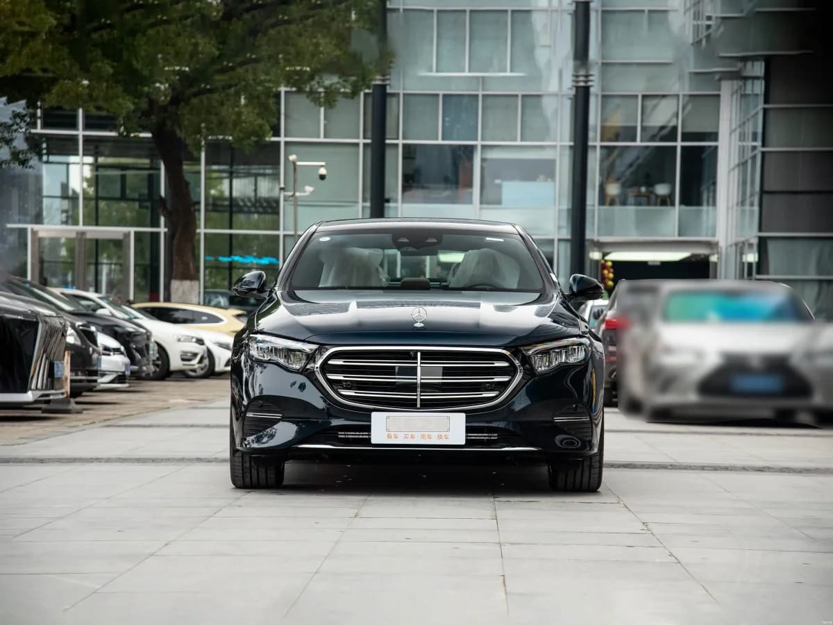 Mercedes-Benz E-Class 2018