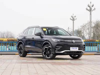Фольксваген Tiguan L 2021 3