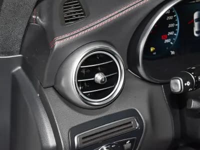 Mercedes-Benz C-Class (Import) 2019 6