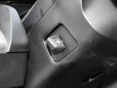 БМВ 5 Series (Import) 2020 6