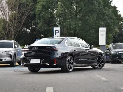 BMW 7 Series 2018 5