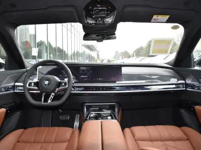 BMW 7 Series 2018 1