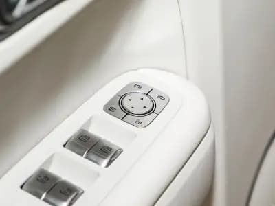 Ли Авто L7 2023 3