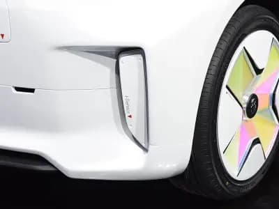 لي أوتو ONE 2022 5