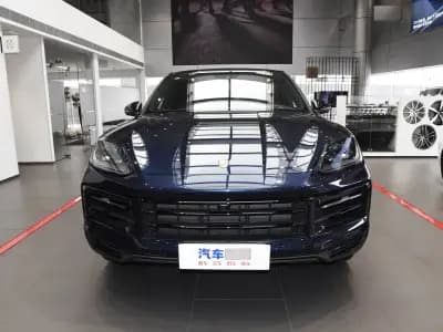 Порше Cayenne 2022 2