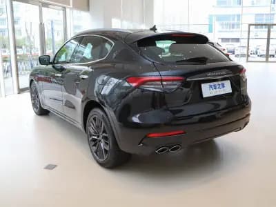 مازيراتي Levante 2020 3