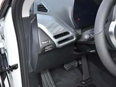 بي إم دبليو 2 Series (Import) 2024 3