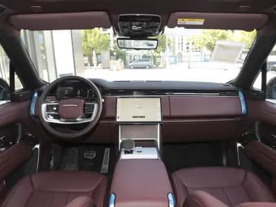 Ленд Ровер Range Rover 2024 10