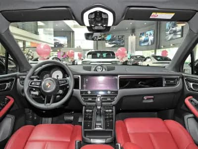 Porsche Macan 2022 5