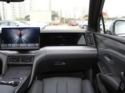 BYD Song L DM-i 2025 112KMSurpass 14