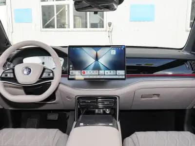 BYD Tang DM-i 2025 115KMFlagship 13