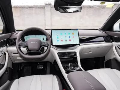 BYD Song Plus DM-i 2025 112KM Honor 15