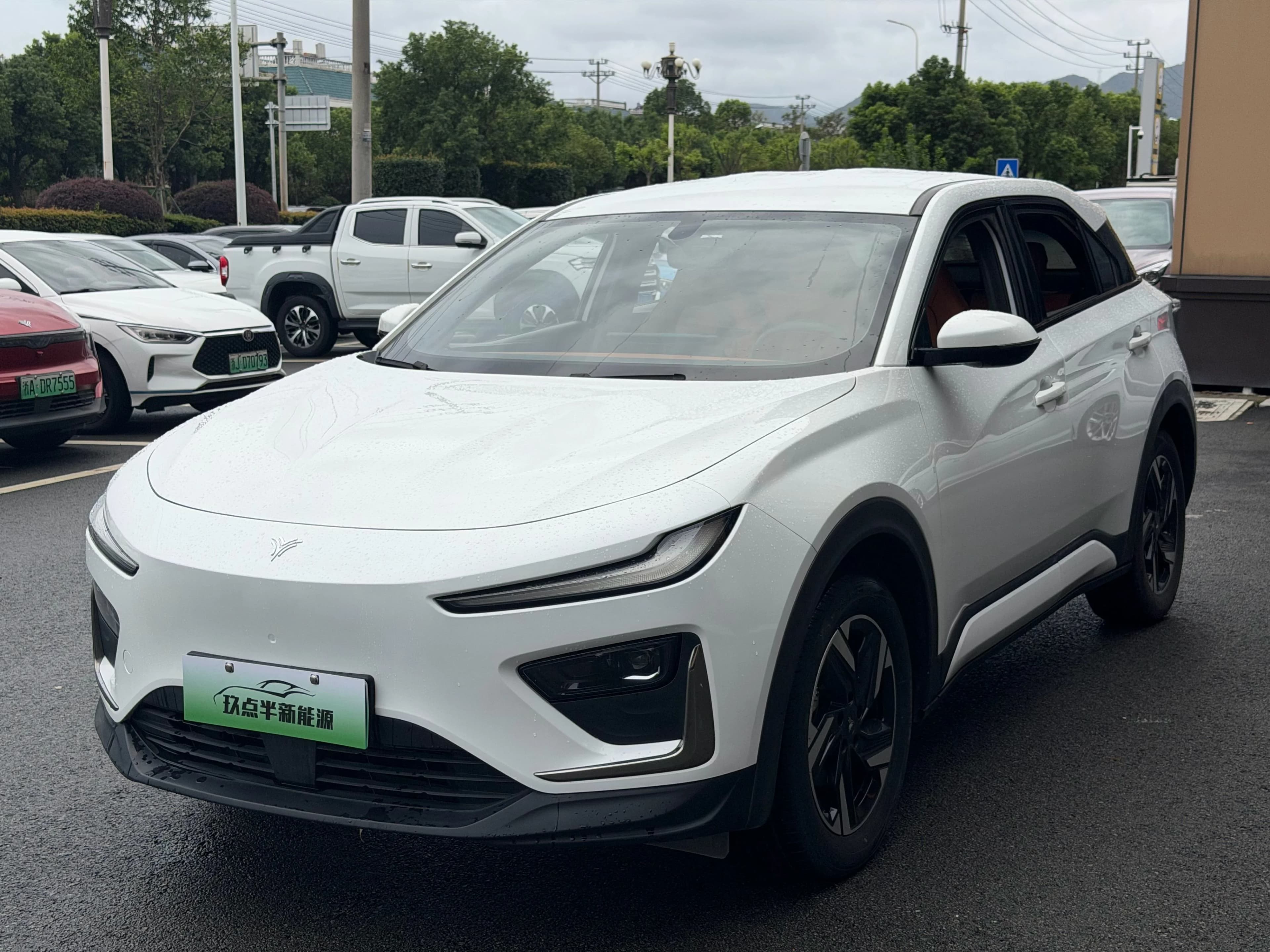 Nezha X 2023 400 Lite