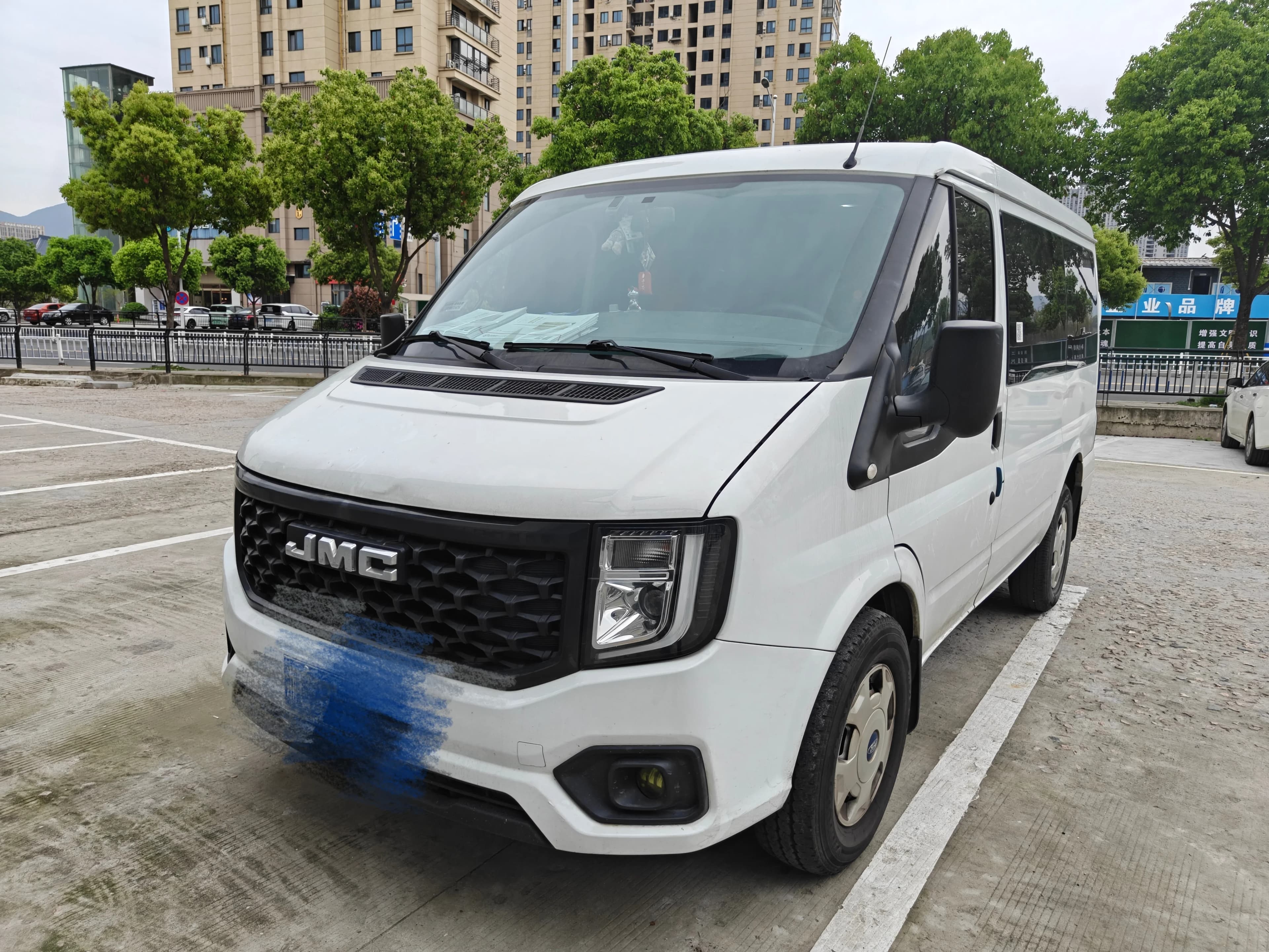 JMC 福顺 2022 2.0TDiesel6-SeatJX4D20A6H Multifunctional passenger car, short wheelbase, low roof