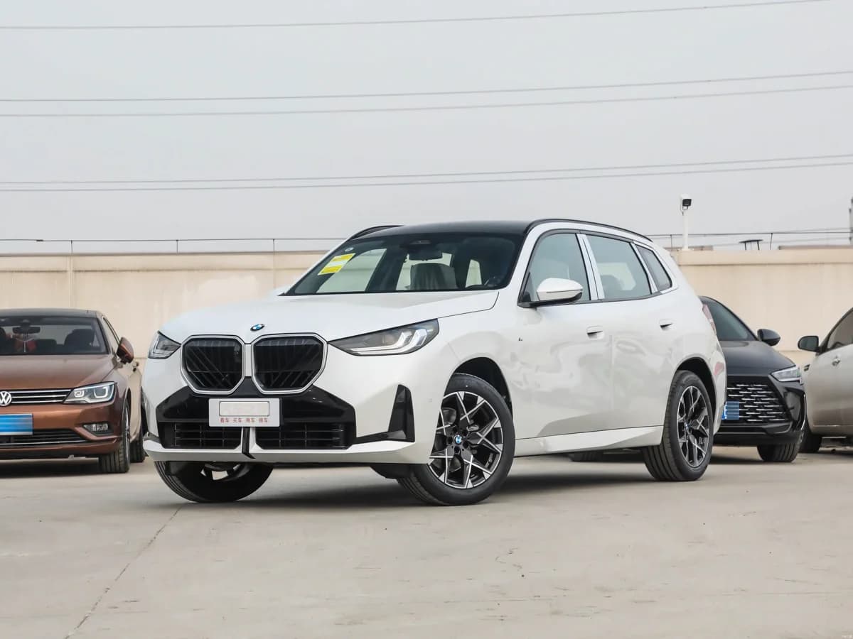 بي إم دبليو X3 2022