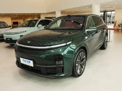 لي أوتو ONE 2022 1